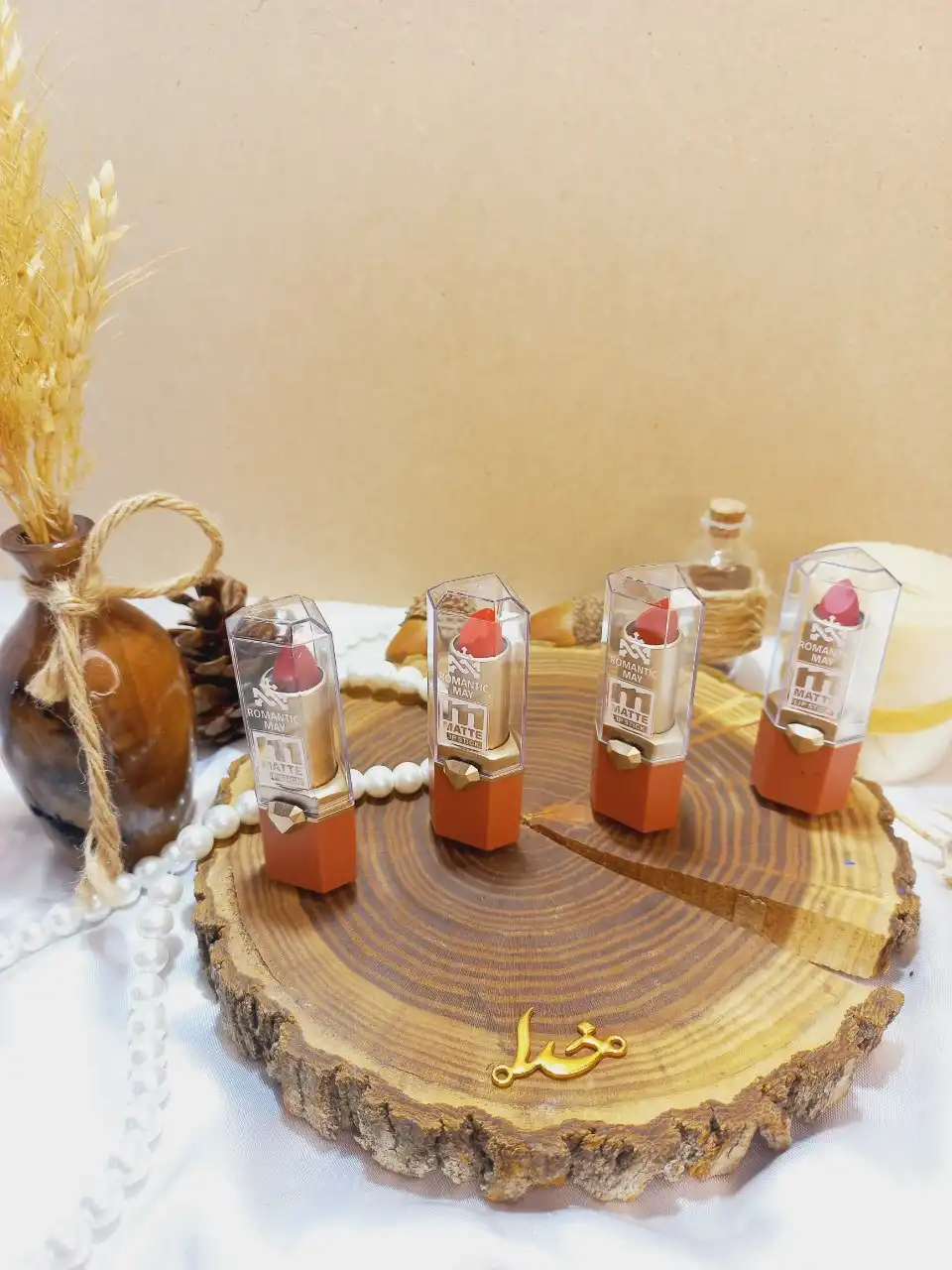 رژ جامد پرطرفدار رومانتیک می ROMANTIC MAY کد YR2095