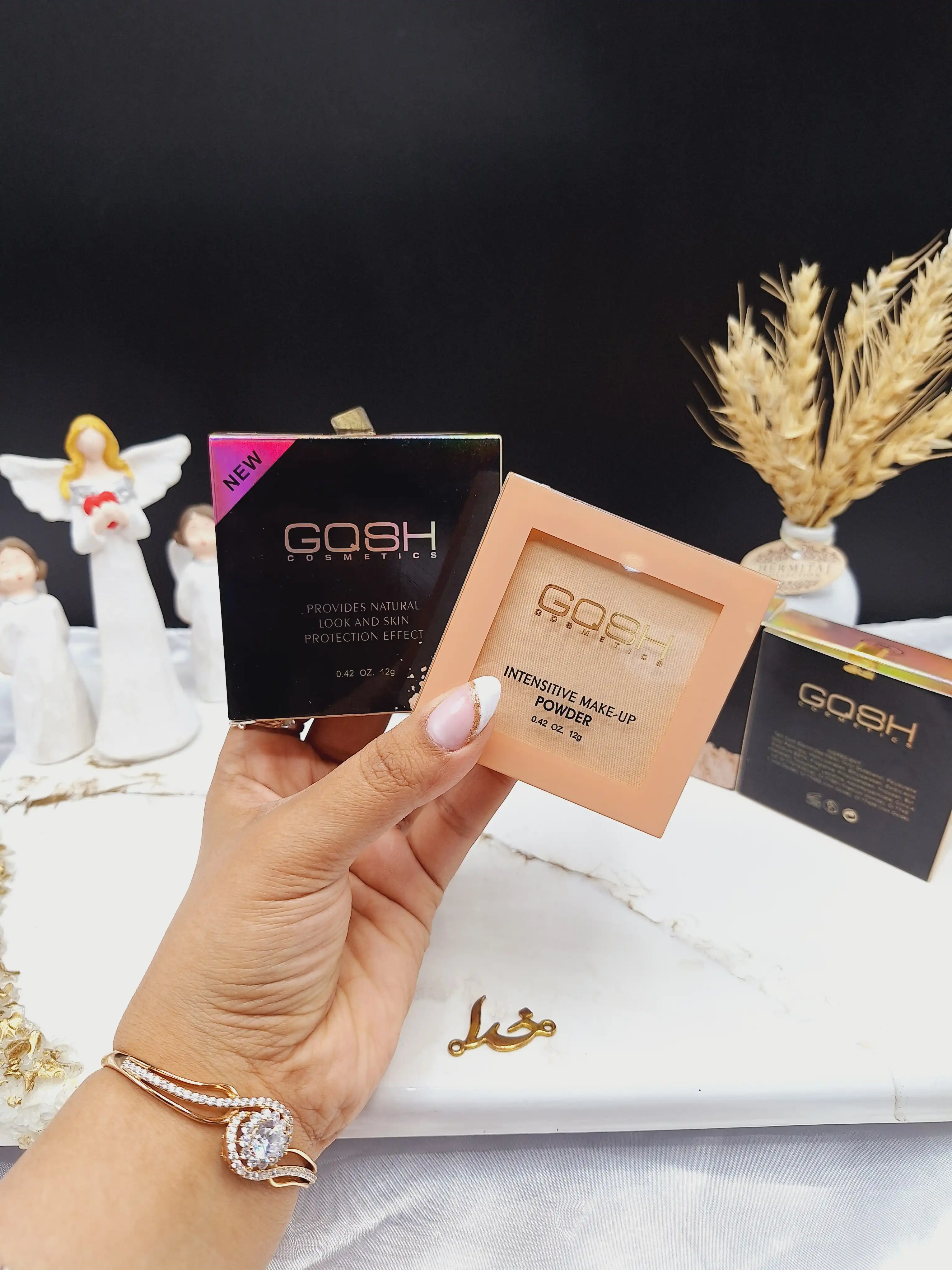 پنکک مخملی و با دوام همراه با پد و آیینه برند گاش GOSH کد 9803