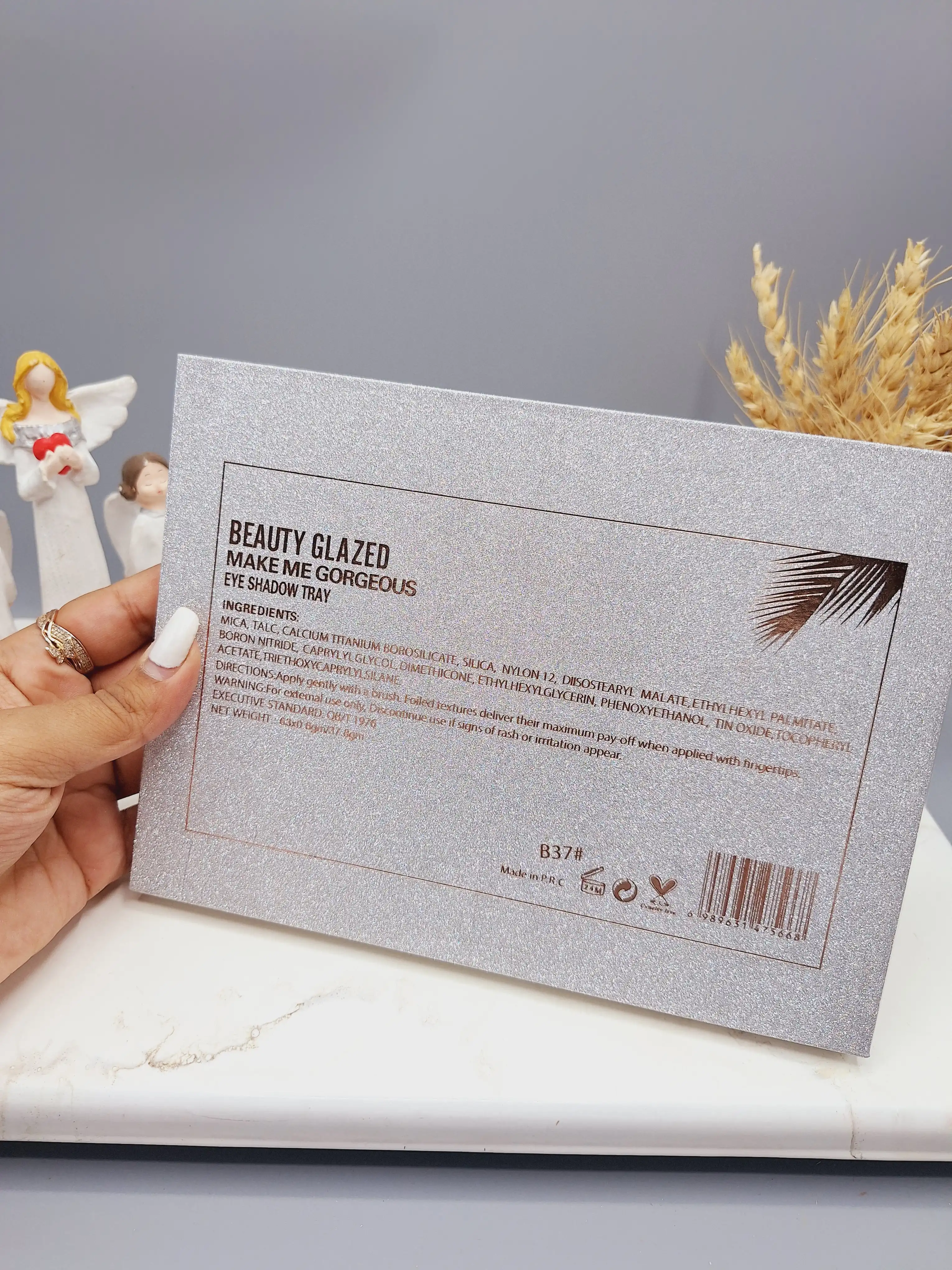 پالت سایه بیوتی گلیتز مدل Gorgeous  فوق العاده شیک و خوش رنگ کد 5668