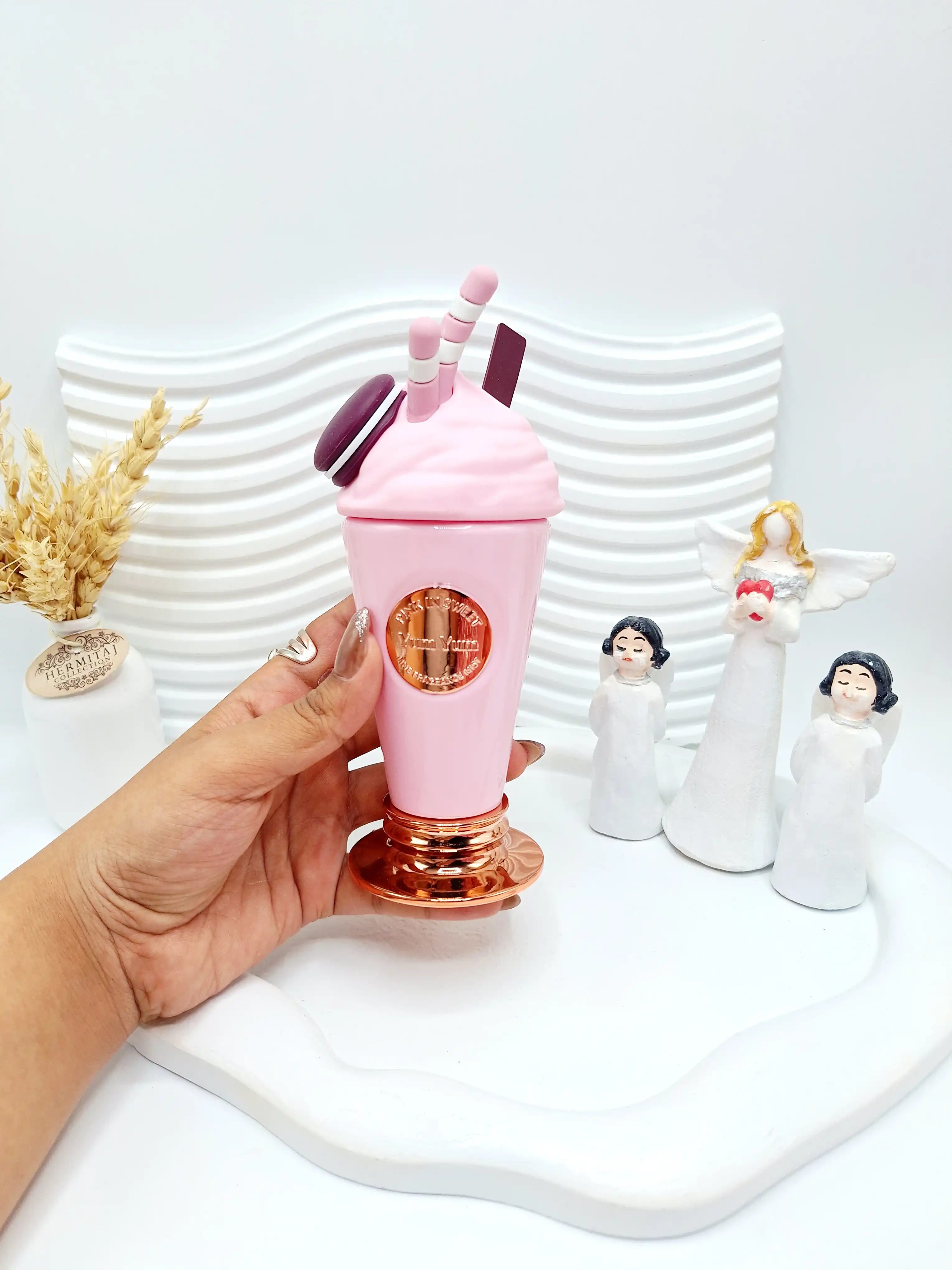 بادی اسپلش ادکلنی کاپ کیکی برند YUM YLM کد 4918